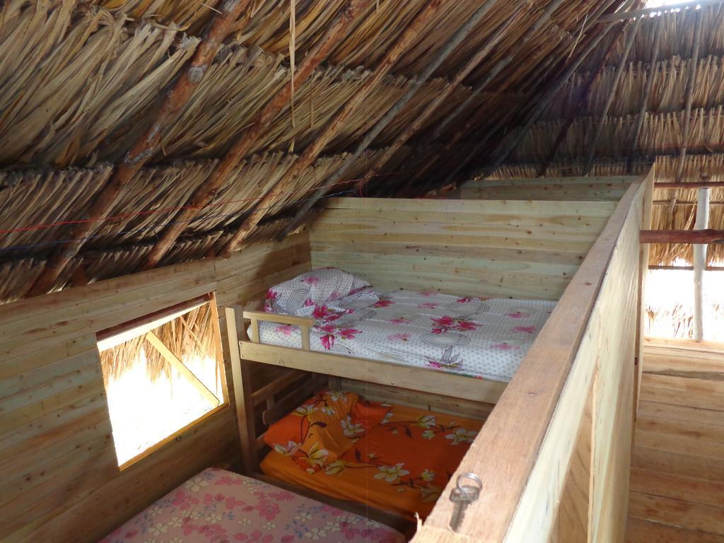 Hostal Плайя-Бланка Екстер'єр фото